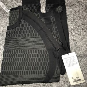 BNWT Lululemon About That Bass LS size 12